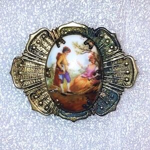 Fraganard Porcelain Vintage Courting Couple Brooch